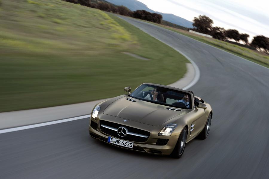  Mercedes-Benz SLS AMG Roadster 2012 года  (фото 168 из 198)